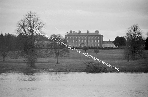 HEADFORD HOUSE  VIEW OVER RIVER